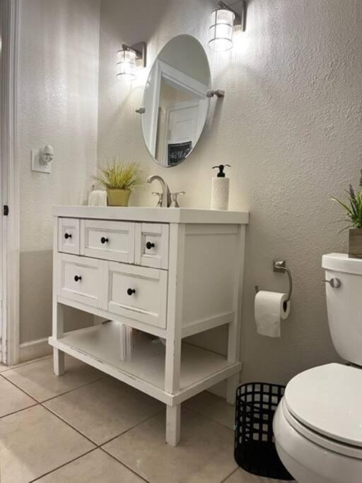 House Close To Downtown, Airport, Raymond James Stadium, And Many More Places 탬파 외부 사진